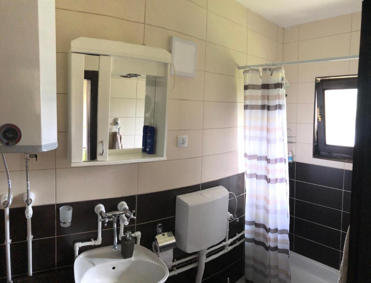 Apartman Jezero Vrutci Užice Buitenkant foto