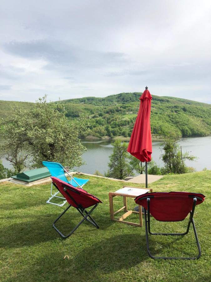 Apartman Jezero Vrutci Užice Buitenkant foto