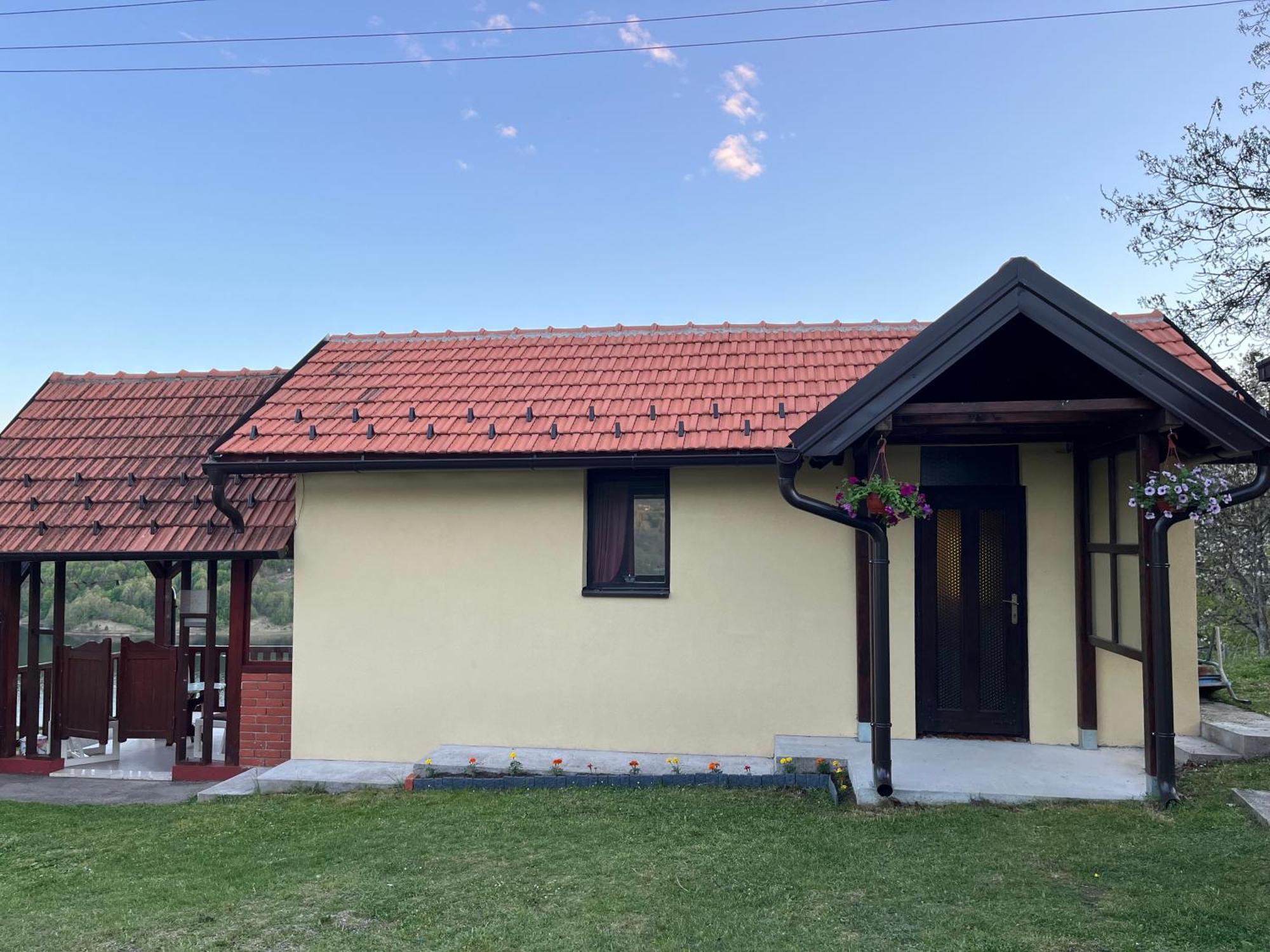 Apartman Jezero Vrutci Užice Buitenkant foto